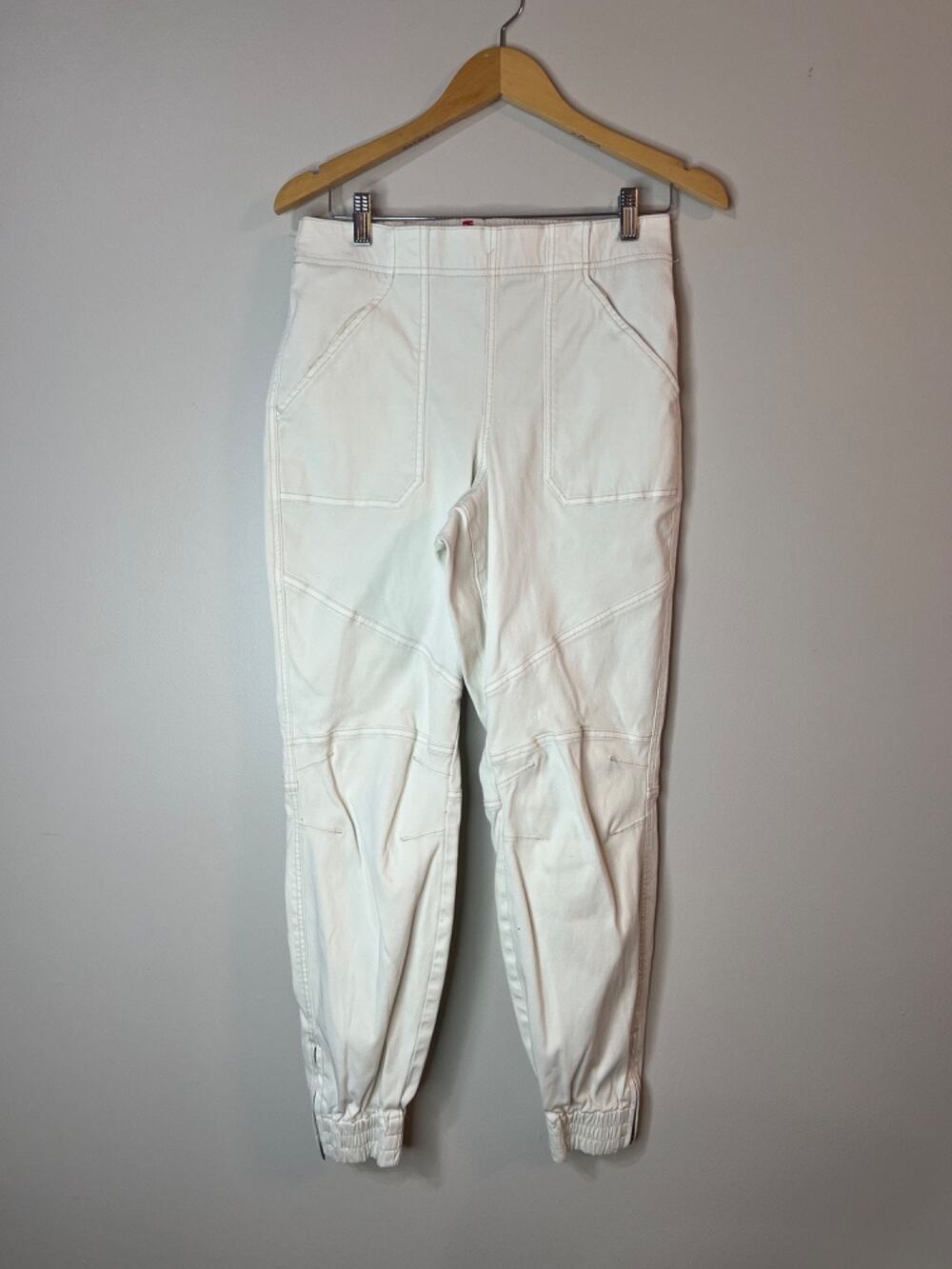 SPANX Stretch Twill Cargo Pants Women’s S Cream Parchment Ankle Zip Jogger